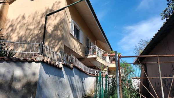 appartamento in vendita a Manziana