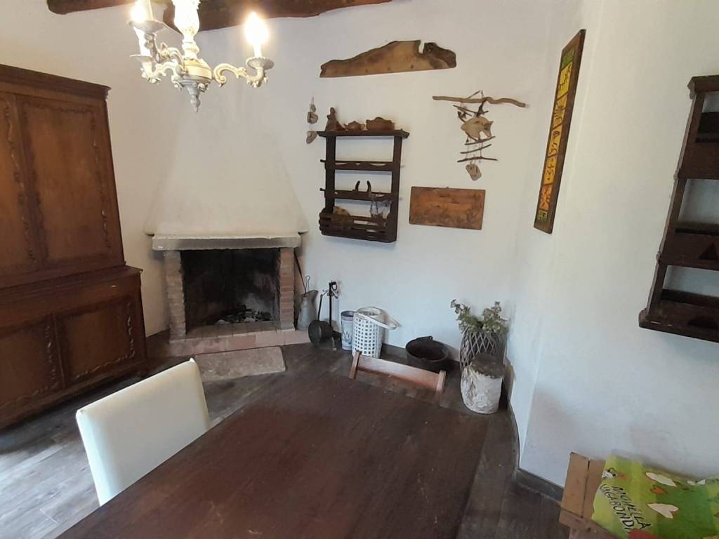 casa indipendente in vendita a Manziana