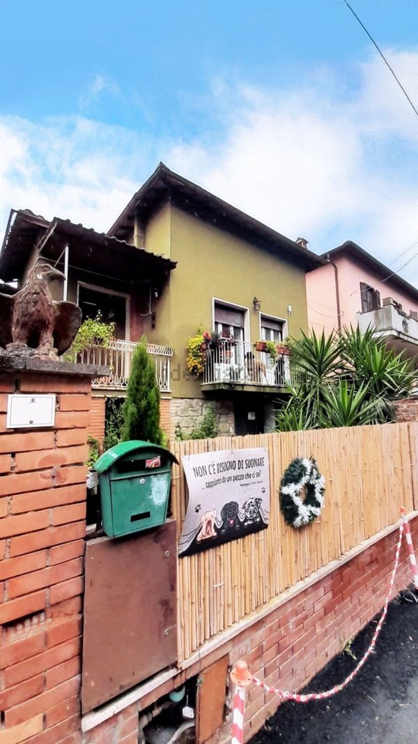 pentavano in vendita a Manziana