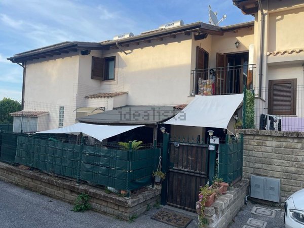 pentavano in vendita a Manziana