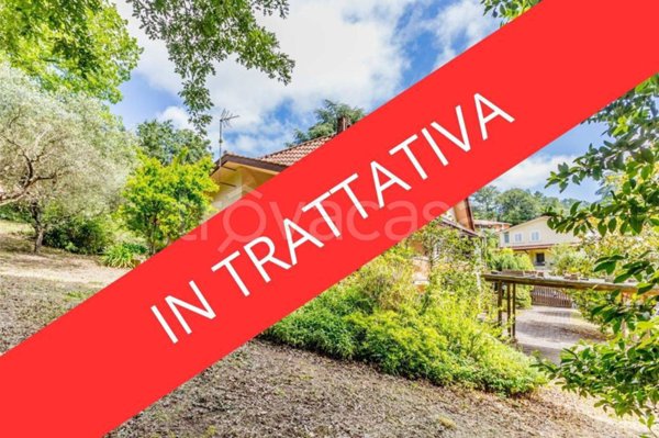 casa indipendente in vendita a Manziana