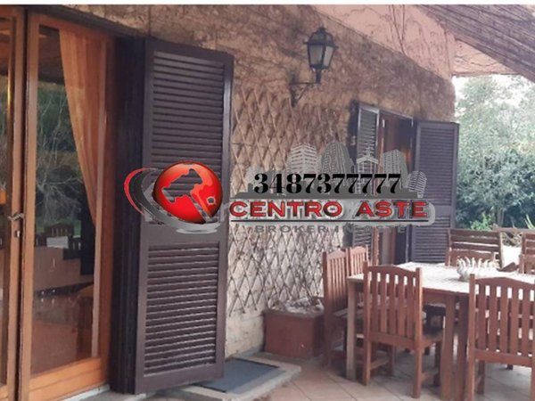 casa indipendente in vendita a Manziana