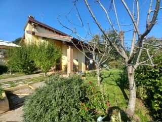 casa indipendente in vendita a Manziana