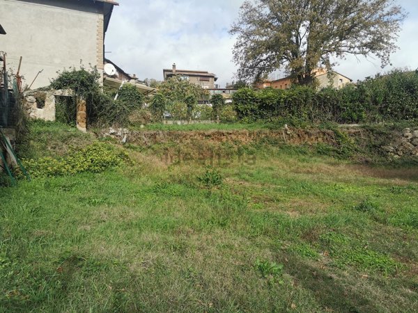 terreno edificabile in vendita a Manziana