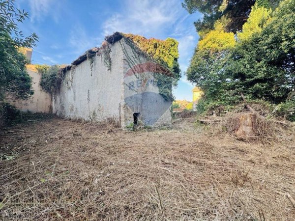 casale in vendita a Manziana