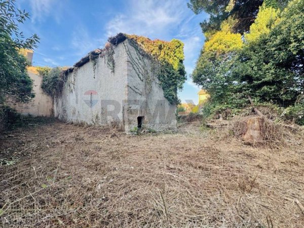 casa indipendente in vendita a Manziana
