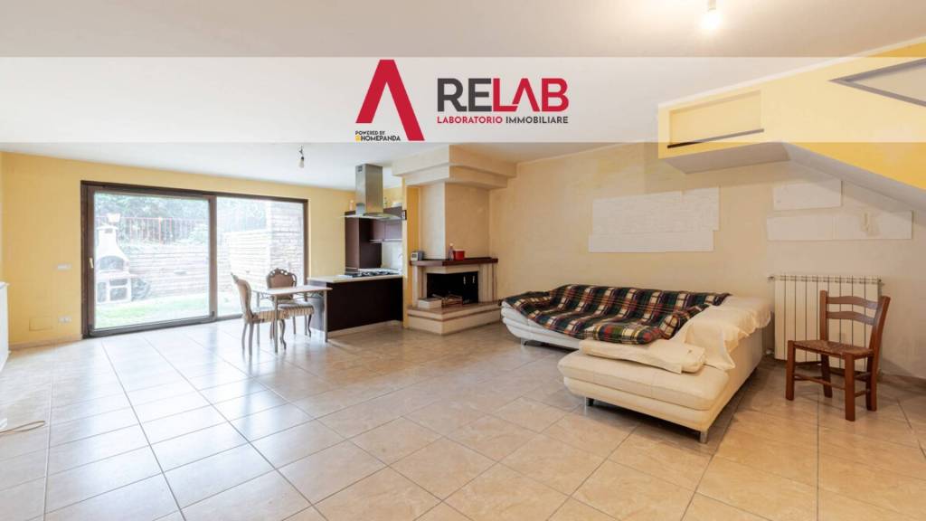 casa indipendente in vendita a Manziana