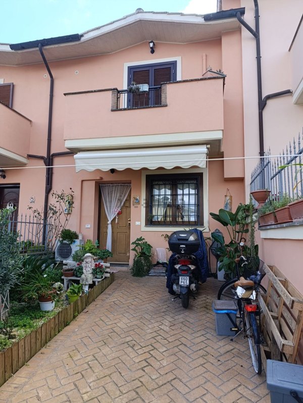 appartamento in vendita a Manziana