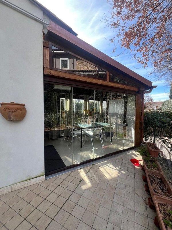 appartamento in vendita a Manziana in zona Quadroni