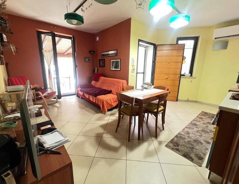 appartamento in vendita a Manziana in zona Quadroni