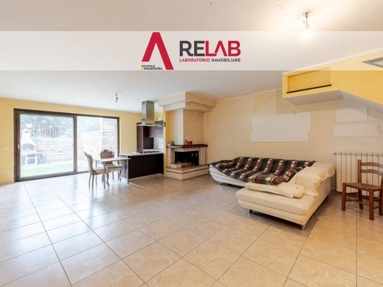 casa indipendente in vendita a Manziana