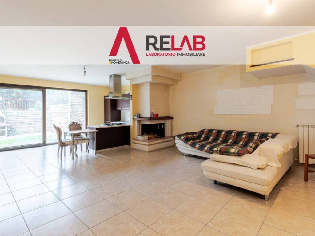 casa indipendente in vendita a Manziana