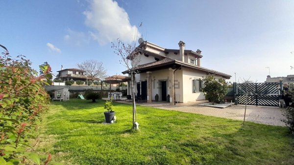 appartamento in vendita a Manziana