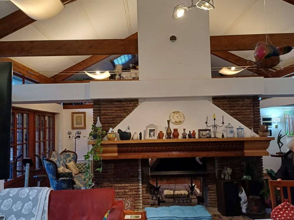 casa indipendente in vendita a Manziana in zona Quadroni