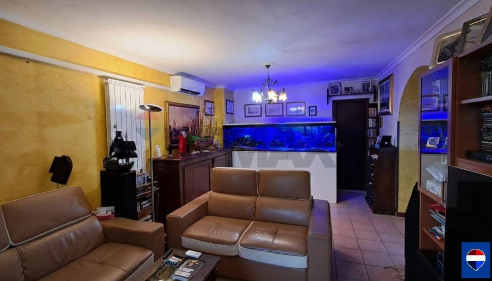 casa indipendente in vendita a Manziana