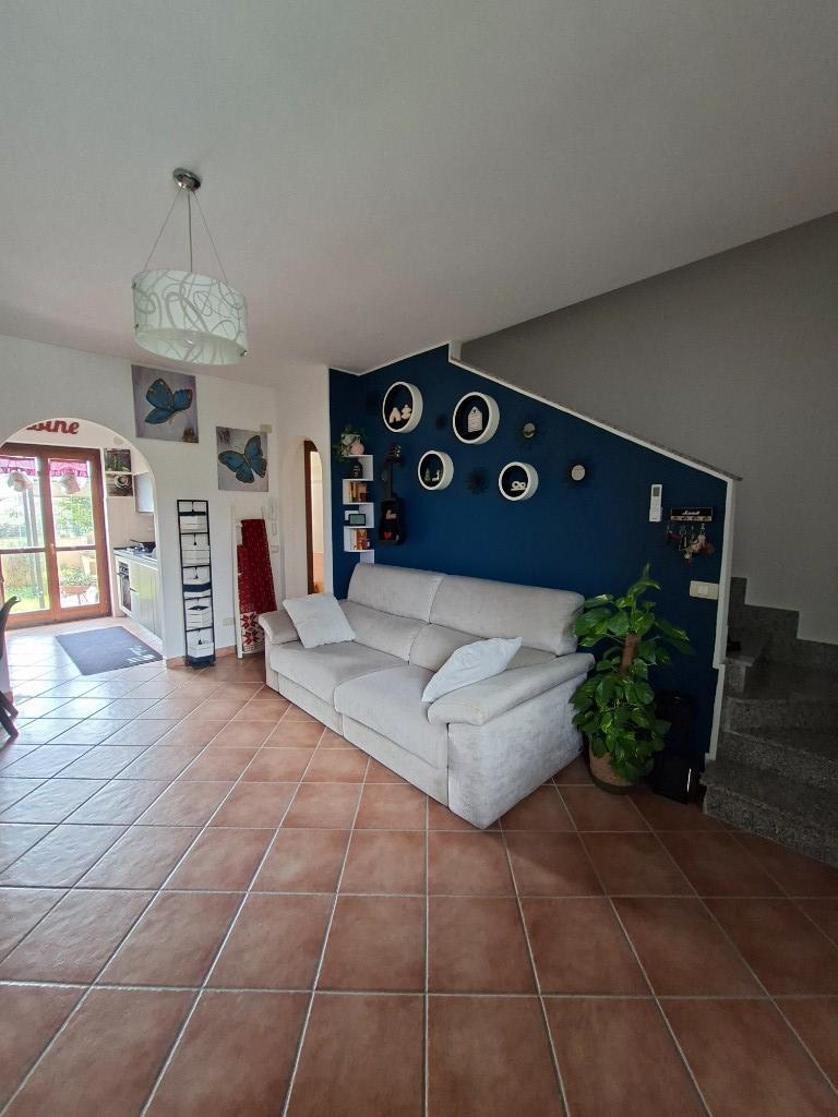 casa indipendente in vendita a Manziana