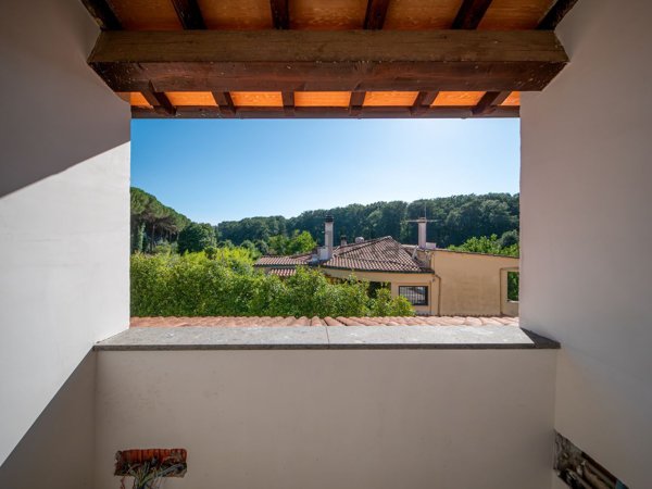 casa indipendente in vendita a Manziana