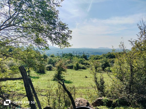 terreno edificabile in vendita a Manziana in zona Quadroni