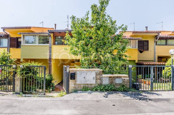 casa indipendente in vendita a Manziana in zona Quadroni