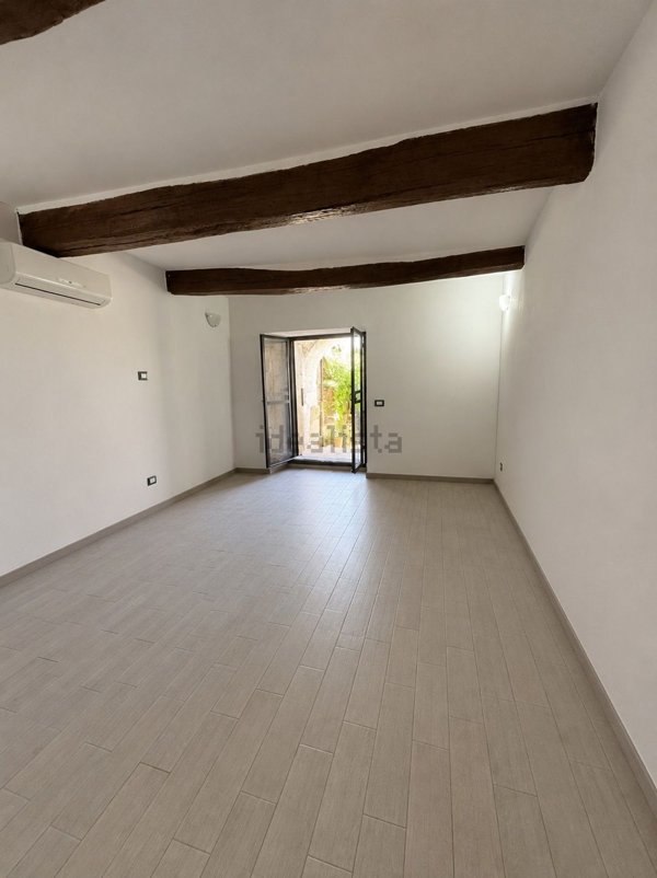 casa semindipendente in vendita a Manziana