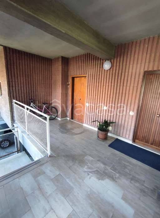 appartamento in vendita a Manziana in zona Quadroni