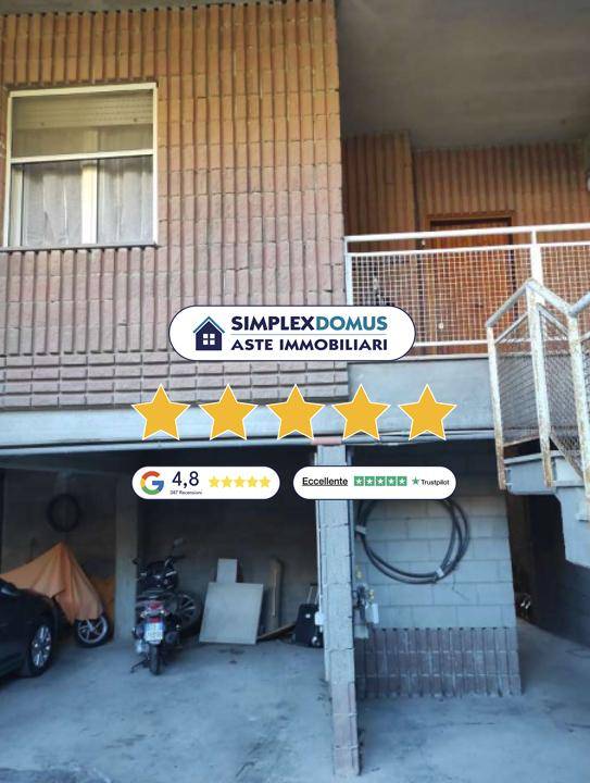 appartamento in vendita a Manziana in zona Quadroni