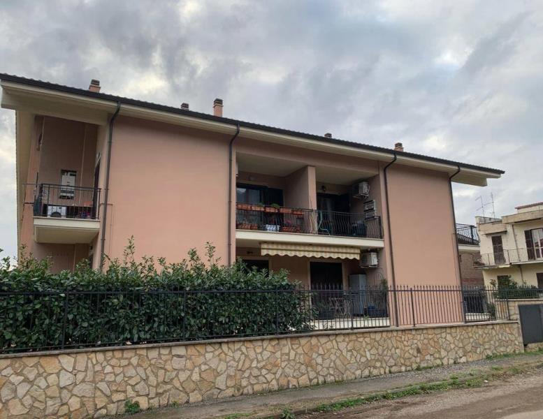 appartamento in vendita a Marcellina