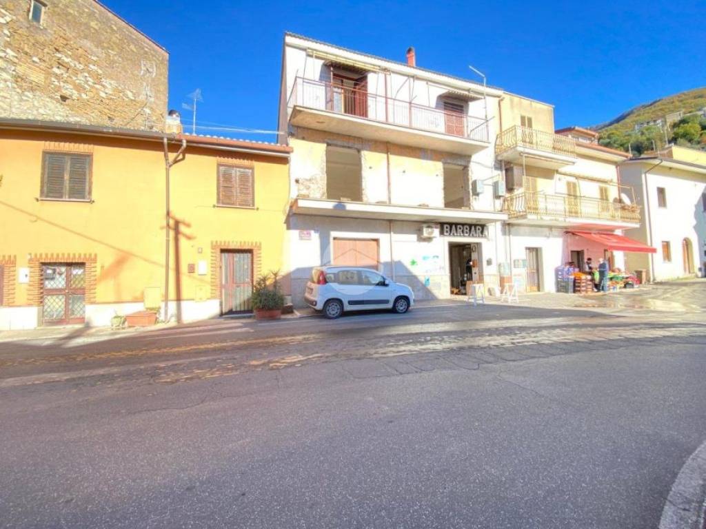 appartamento in vendita a Marcellina