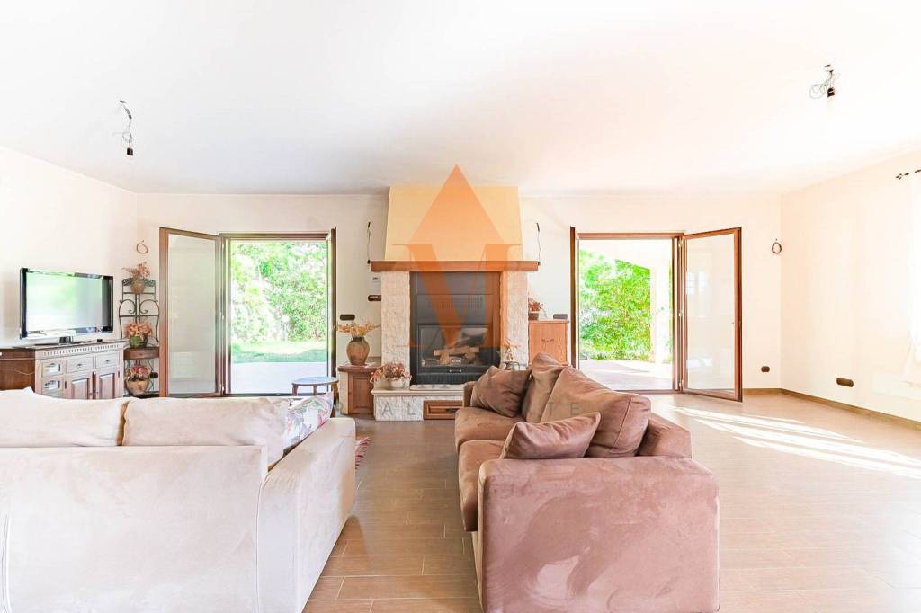 casa indipendente in vendita a Marcellina