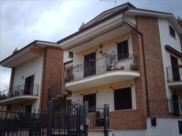 appartamento in vendita a Marcellina