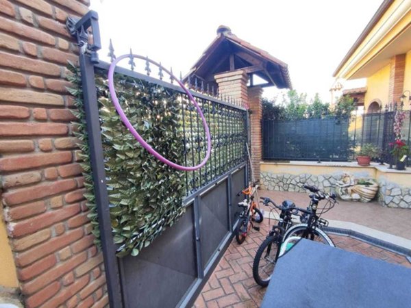 casa indipendente in vendita a Marcellina