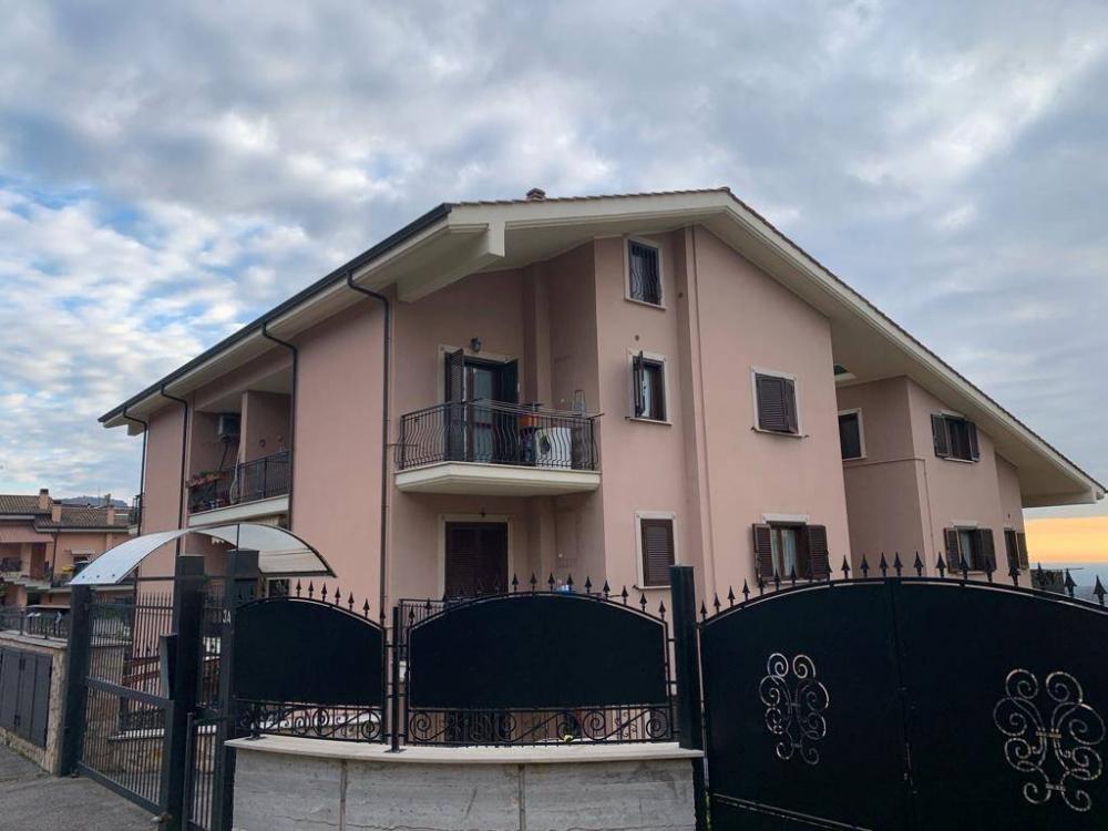 appartamento in vendita a Marcellina