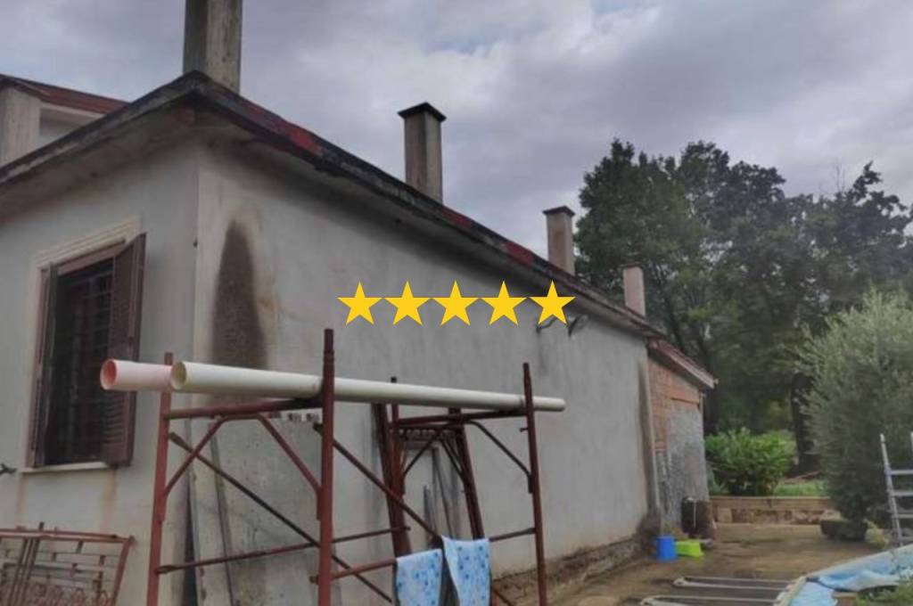 casa indipendente in vendita a Marcellina