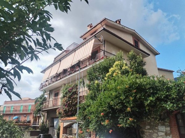 appartamento in vendita a Marcellina