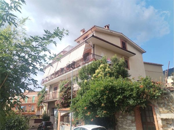 appartamento in vendita a Marcellina