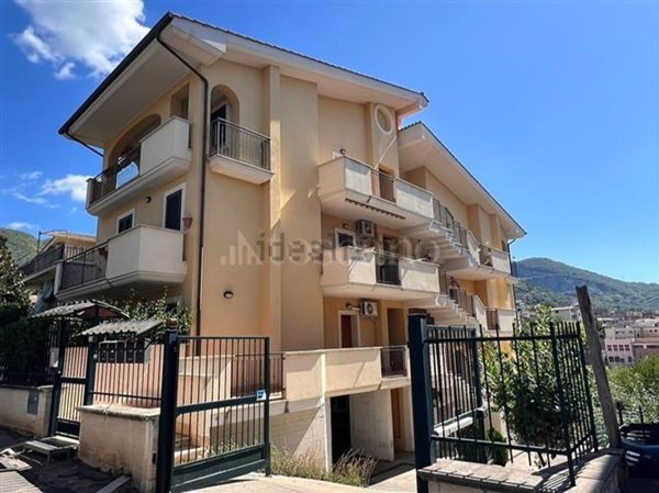 appartamento in vendita a Marcellina
