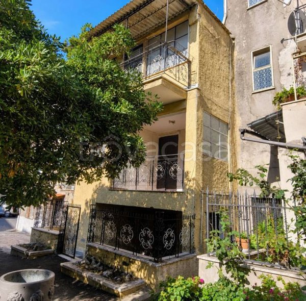 casa indipendente in vendita a Marcellina