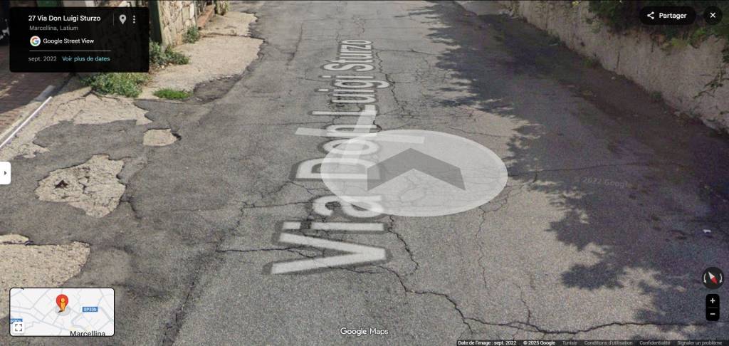 locale commerciale in vendita a Marcellina