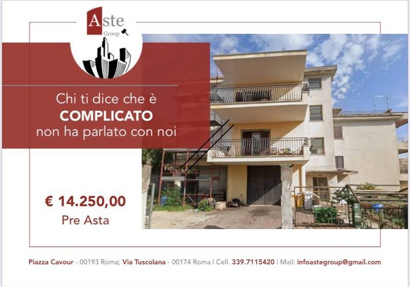 locale commerciale in vendita a Marcellina