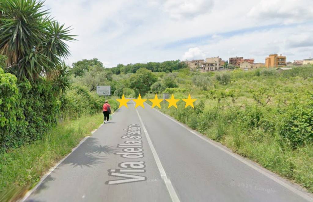 casa indipendente in vendita a Marcellina