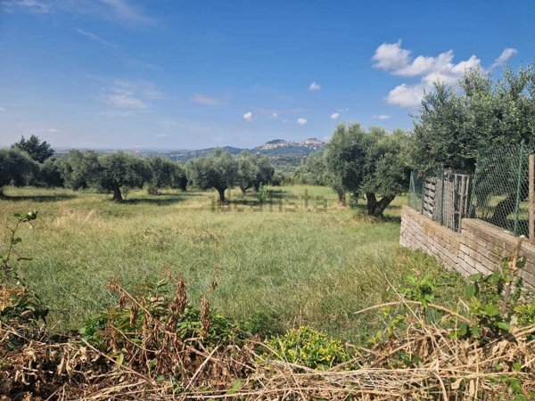 casa indipendente in vendita a Marcellina