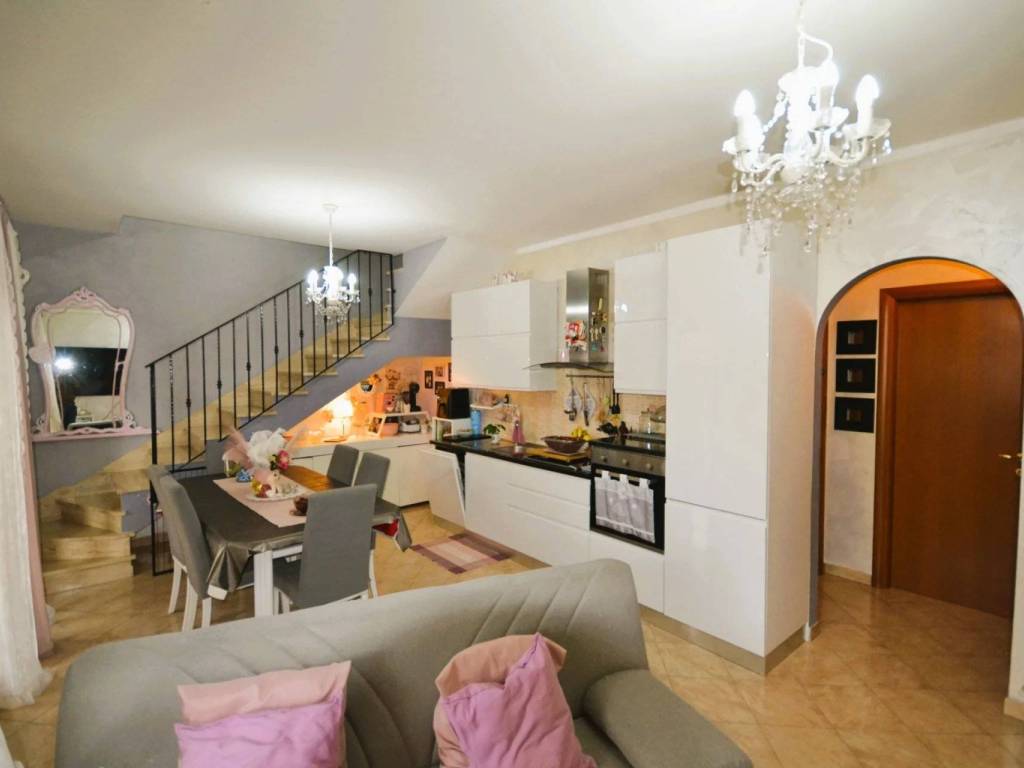 appartamento in vendita a Marcellina