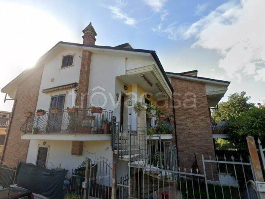 appartamento in vendita a Marcellina