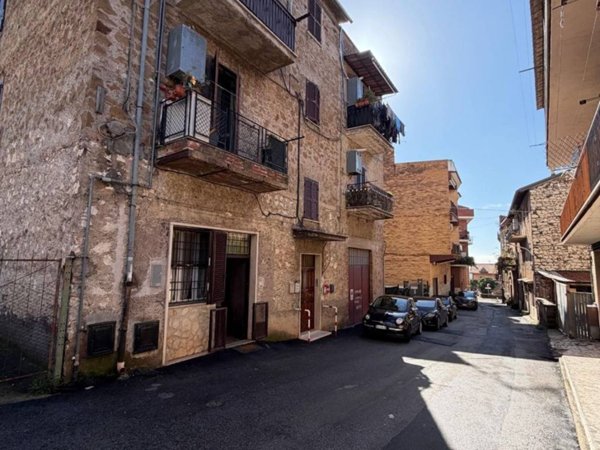 appartamento in vendita a Marcellina