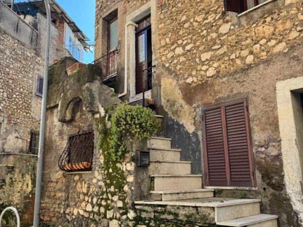 appartamento in vendita a Marcellina