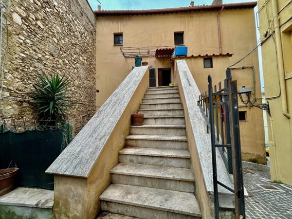 appartamento in vendita a Marcellina