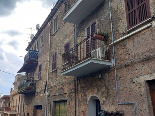 appartamento in vendita a Marcellina
