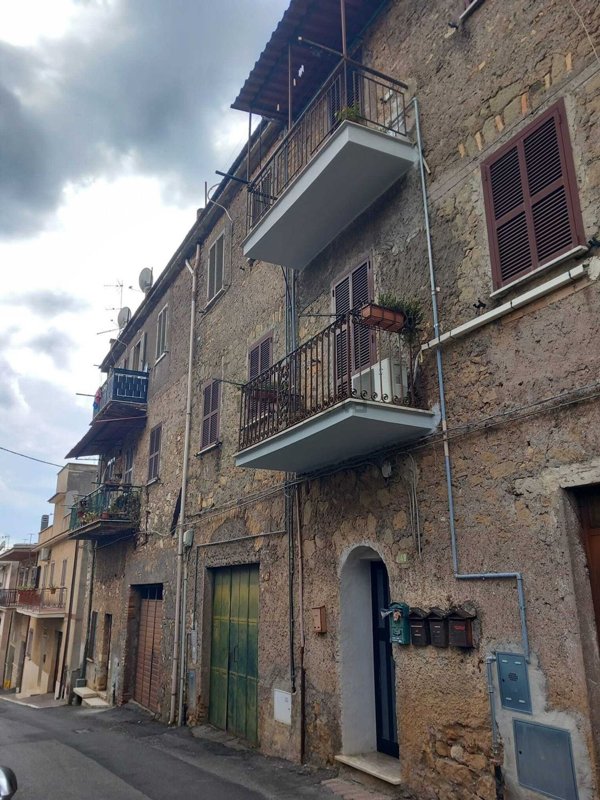 appartamento in vendita a Marcellina