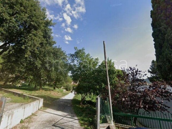 casa indipendente in vendita a Marcellina
