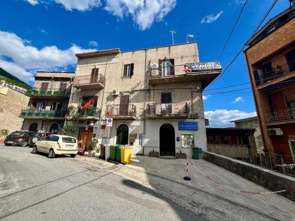 appartamento in vendita a Marcellina